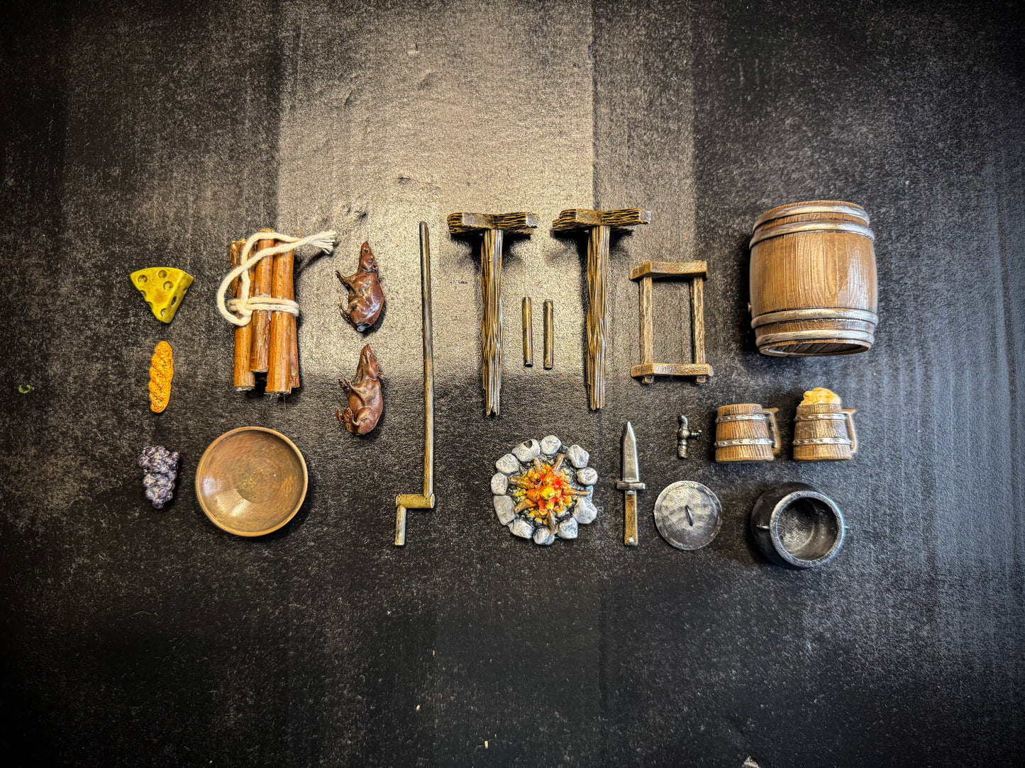 “Hunter’s Campfire” – Medieval Rotisserie Diorama Set