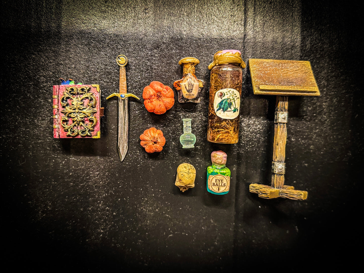 “The Forgotten Shelf" – Alchemist & Library Diorama Set