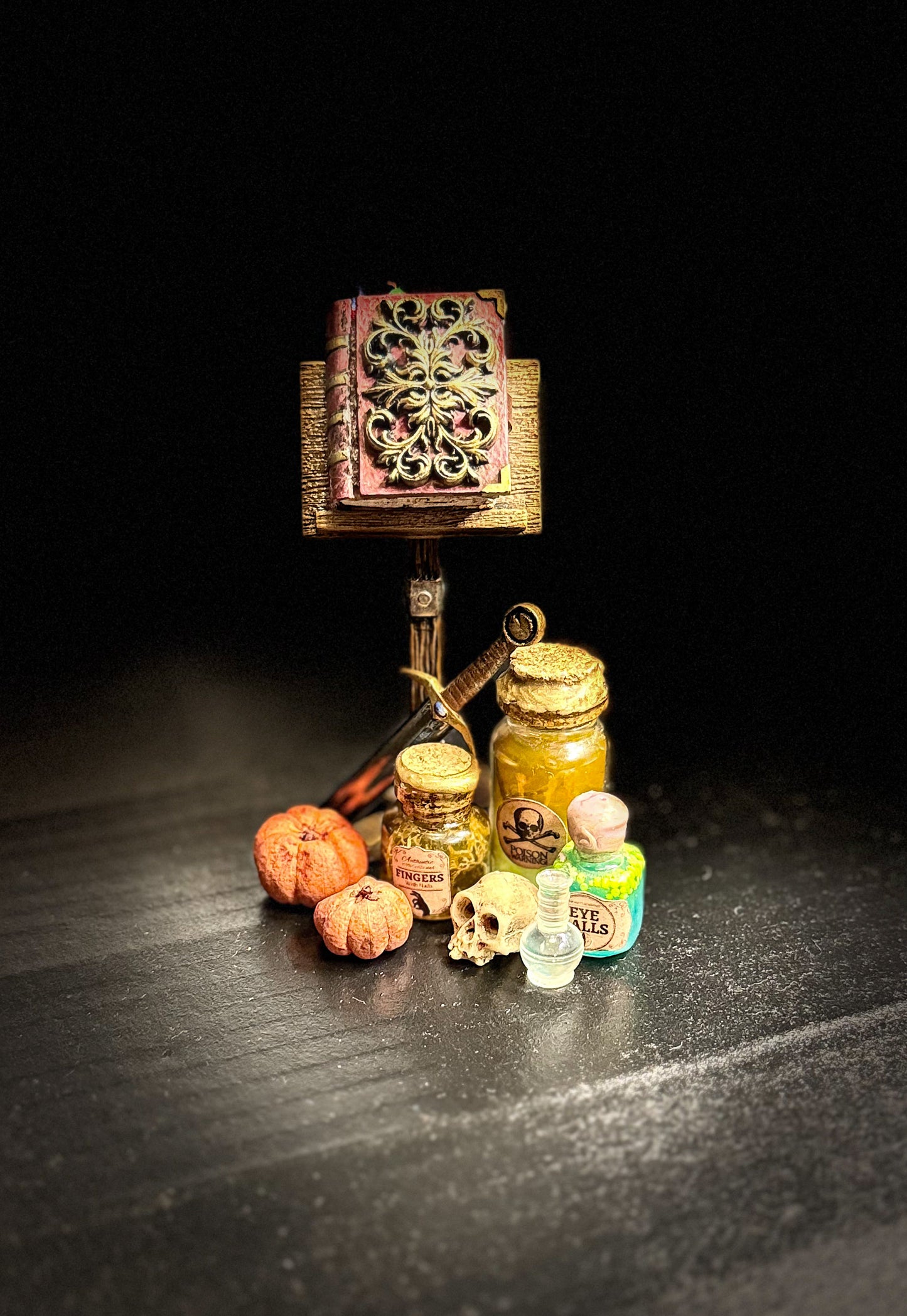 “The Forgotten Shelf" – Alchemist & Library Diorama Set