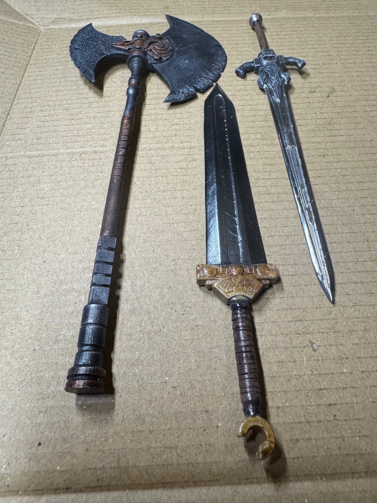 Weapon Set of 3 – Accessories for Mythic Legions